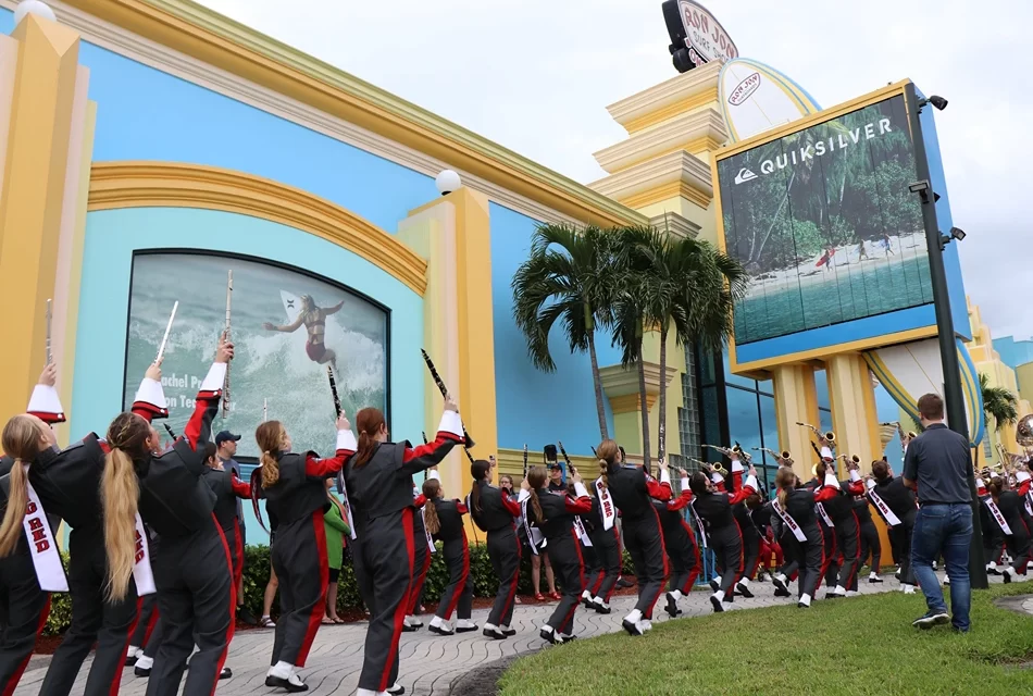 Band-at-Ron-Jon-950x640