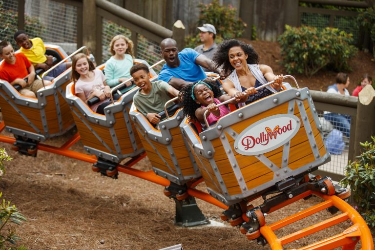 Dollywood  WhistlePunk 768x512