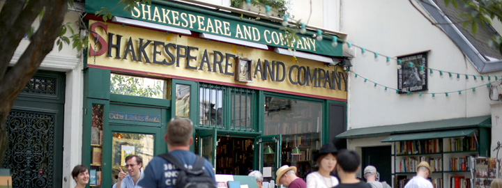Shakespeare-and-Company-2