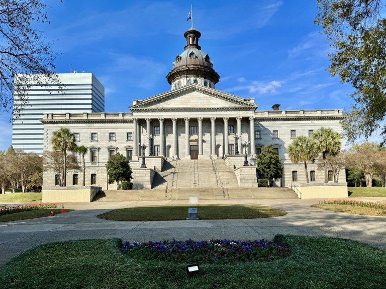 South Carolina State House Gervais Street Columbia SC photo by Warren LeMay 768x576