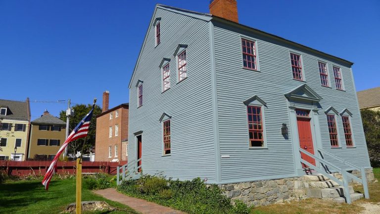 Strawbery Banke Museum in New Hampshire Photo credit Lee Write flickr 768x433