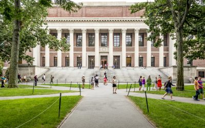 Guide to Planning College Campus Tours in Boston