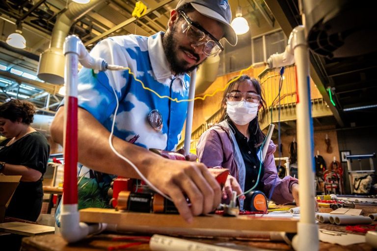 Exploratorium hands on STEM. Photo credit Facebook 768x512