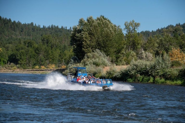 Hellgate Jetboat Excursions 1. Photo credit Facebook 768x511