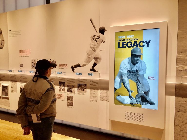 Jackie Robinson Museum NYC IMG 3742 768x576