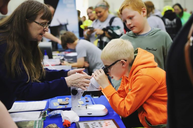 Minnesota Discovery Center STEM. Photo credit Facebook 768x512