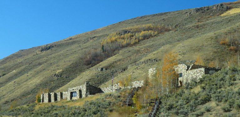 National Museum of Wildlife Art in Jackson Hole Wyoming. Photo credit Ken Lund via Flickr 768x375