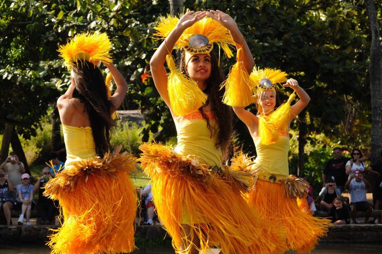 Polynesian Cultural Center Canoe Pageant. Photo credit Daniel Ramirez via Flickr 768x512