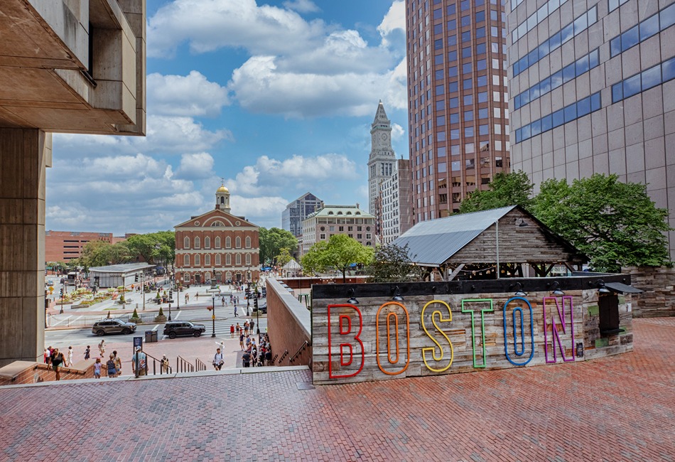 Boston_Sign_Kyle_Klein_KKR54237_HDR