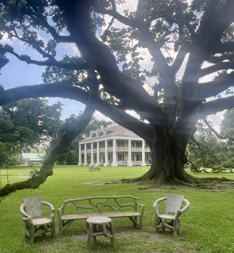 Houmas House and Gardens exterior. Photo credit Houmas House and Gardens Facebook 768x830