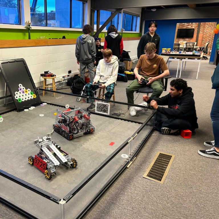 The Robo Hub interactive STEM activities. Photo credit The Robo Hub Facebook 768x768