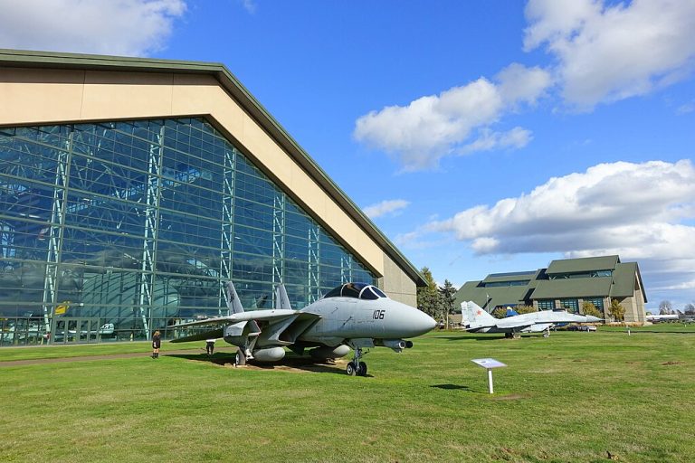 Evergreen Aviation and Space Museum Daderot CC0 via Wikimedia Commons 768x512