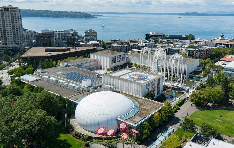 Pacific Science Center Ɱ CC BY SA 4.0 768x488