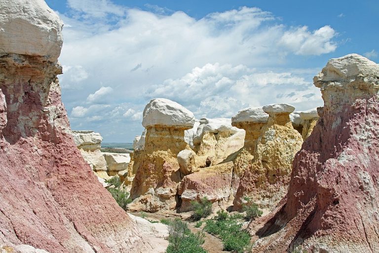 Paint Mines Interpretive Park Robert M. Russell CC BY SA 4.0 768x512