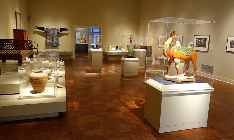Portland Art Museum Daderot CC0 via Wikimedia Commons 768x459
