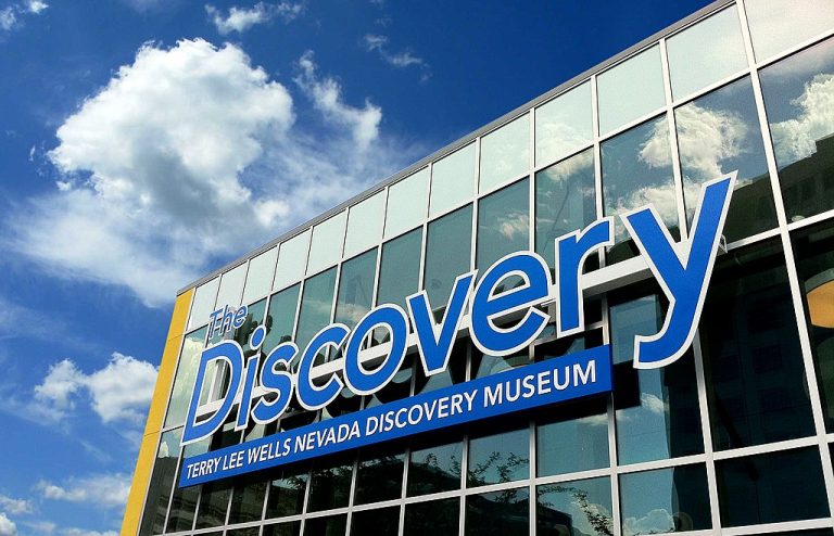 The Discovery – Terry Lee Wells Nevada Discovery Museum  Patrickaturner CC BY SA 4.0 768x494