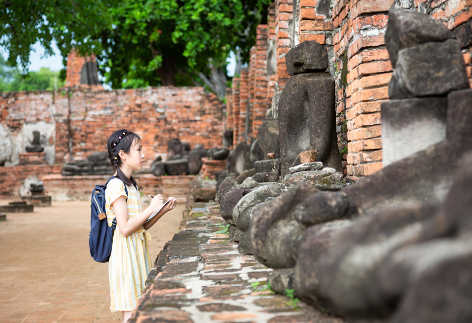 Individual learning blocks help keep sensory overload at bay. Credit Canva