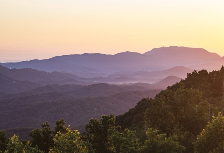 Great Smoky Mountains National Park Tennessee 768x525