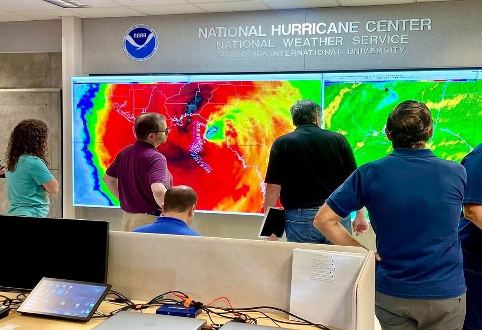 From Hurricanes to High Water: Weather and Climate Field Trips in the Southeast